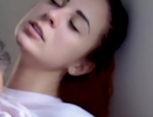 CLOSEUP LICKING WIFE'S WET PUSSY ON HONEYMOON UNTIL STRONG SHAKING ORGASM
